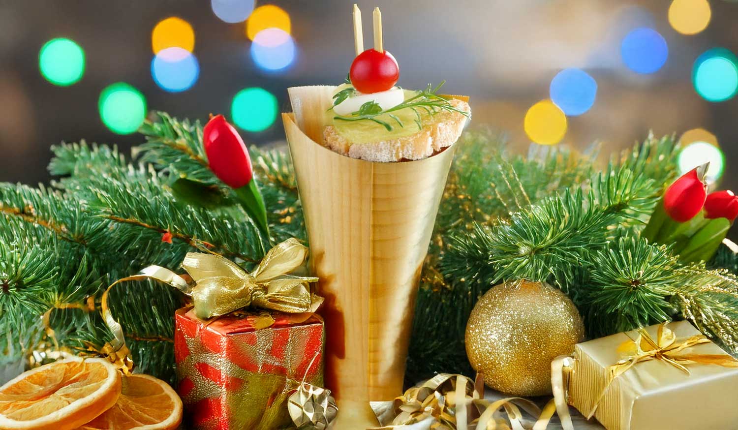 Eco-friendly bamboo serving cones